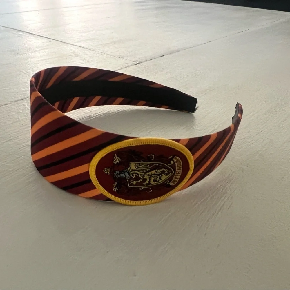 Harry Potter Gryffindor Headband Hogwarts House Crest Red Gold Striped